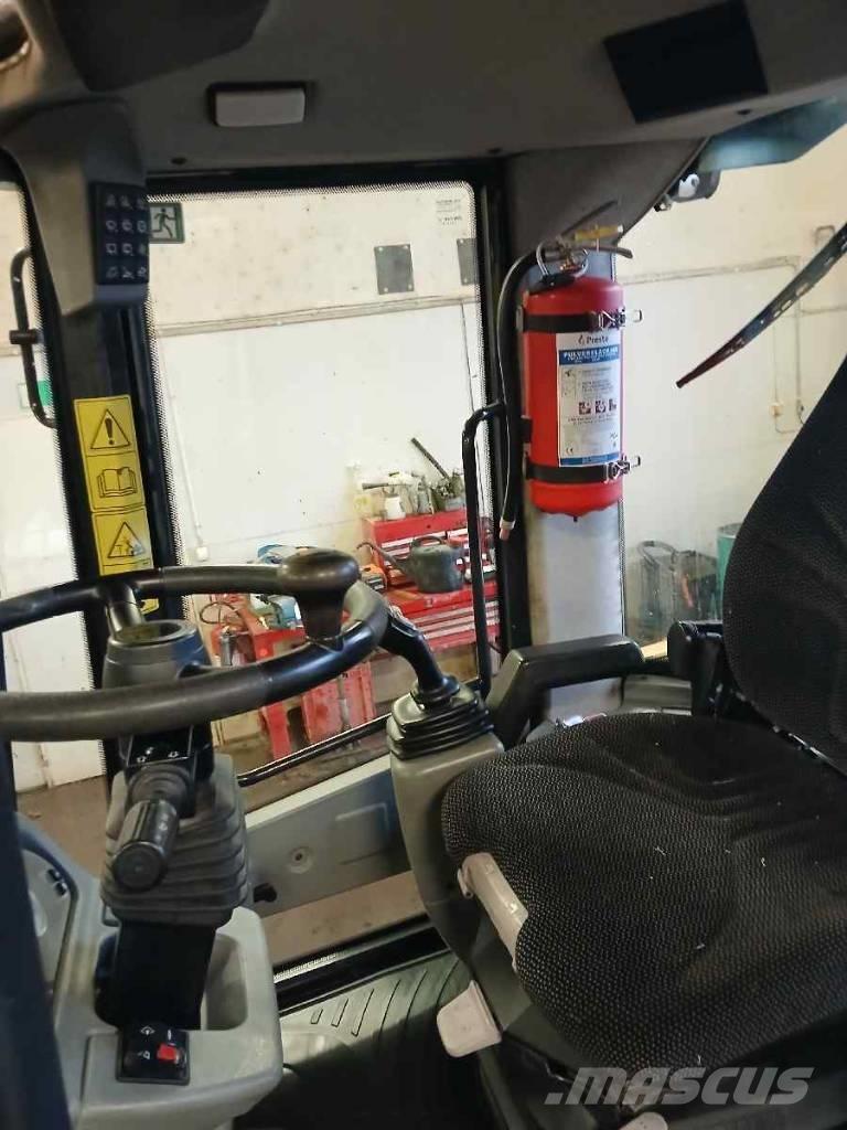 Yanmar V80-5 Φορτωτάκια