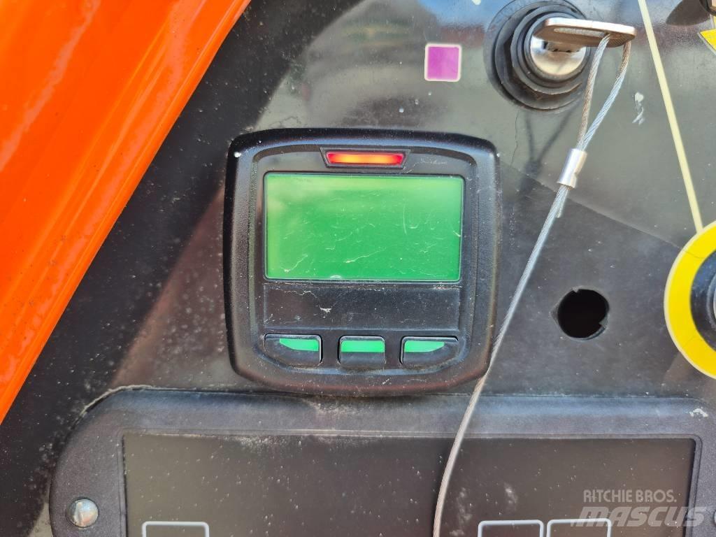 JLG 450 AJ Ανυψωτήρες με αρθρωτό βραχίονα