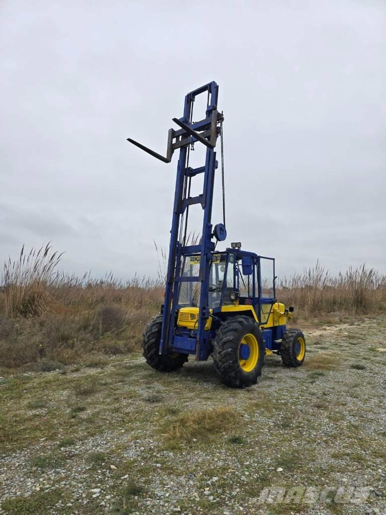 JCB 926 Φορτηγά ανώμαλου εδάφους