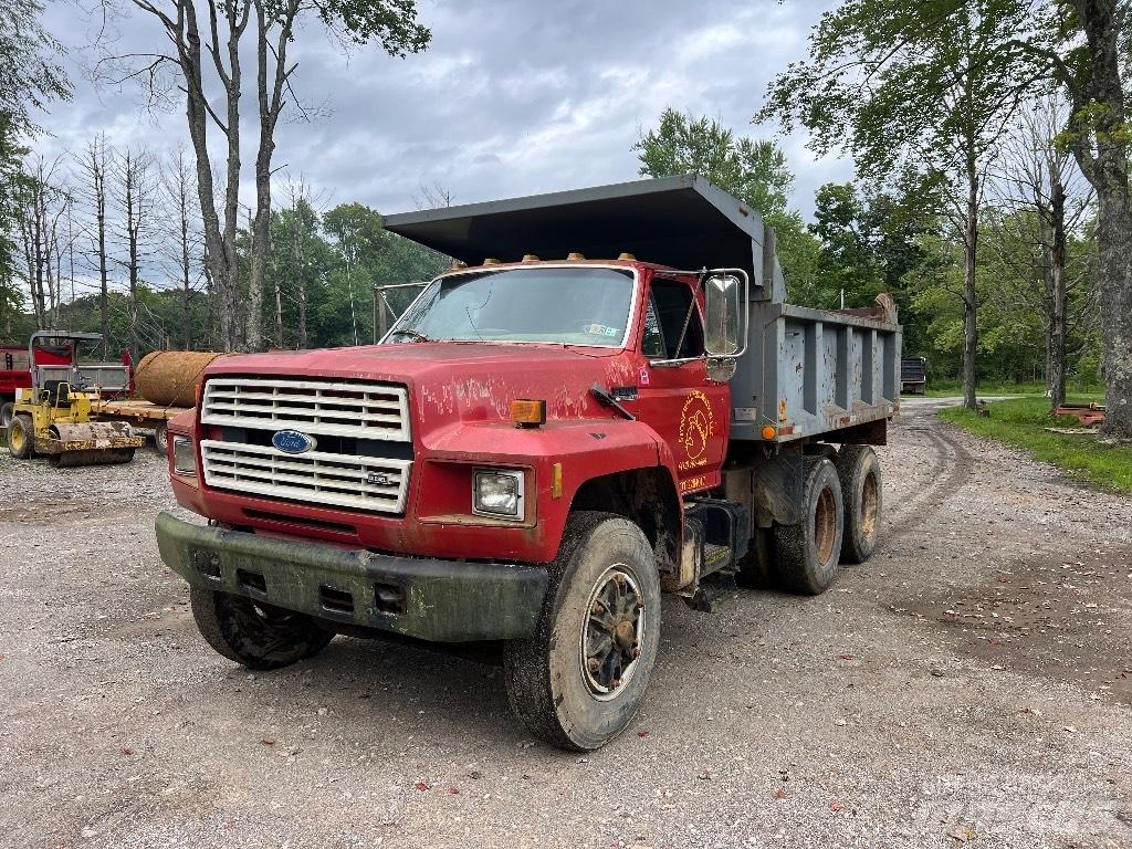 Ford F900 Φορτηγά Ανατροπή