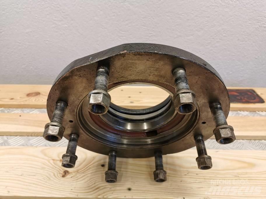 JLG 307 wheel hub Ελαστικά και ζάντες