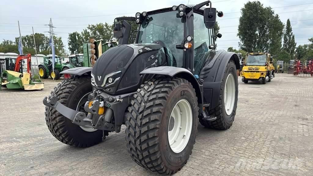 Valtra N155 ED Τρακτέρ