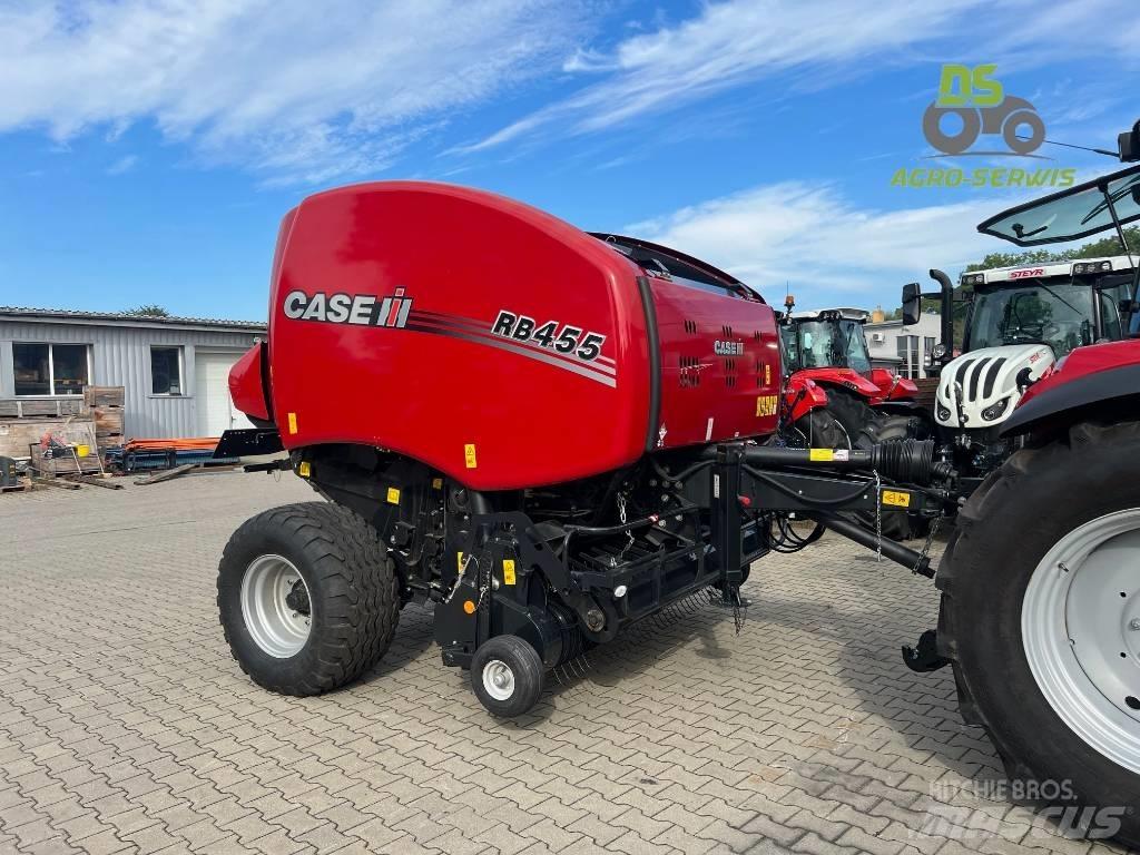 Case IH RB 455 Πρέσες κυλινδρικών δεμάτων
