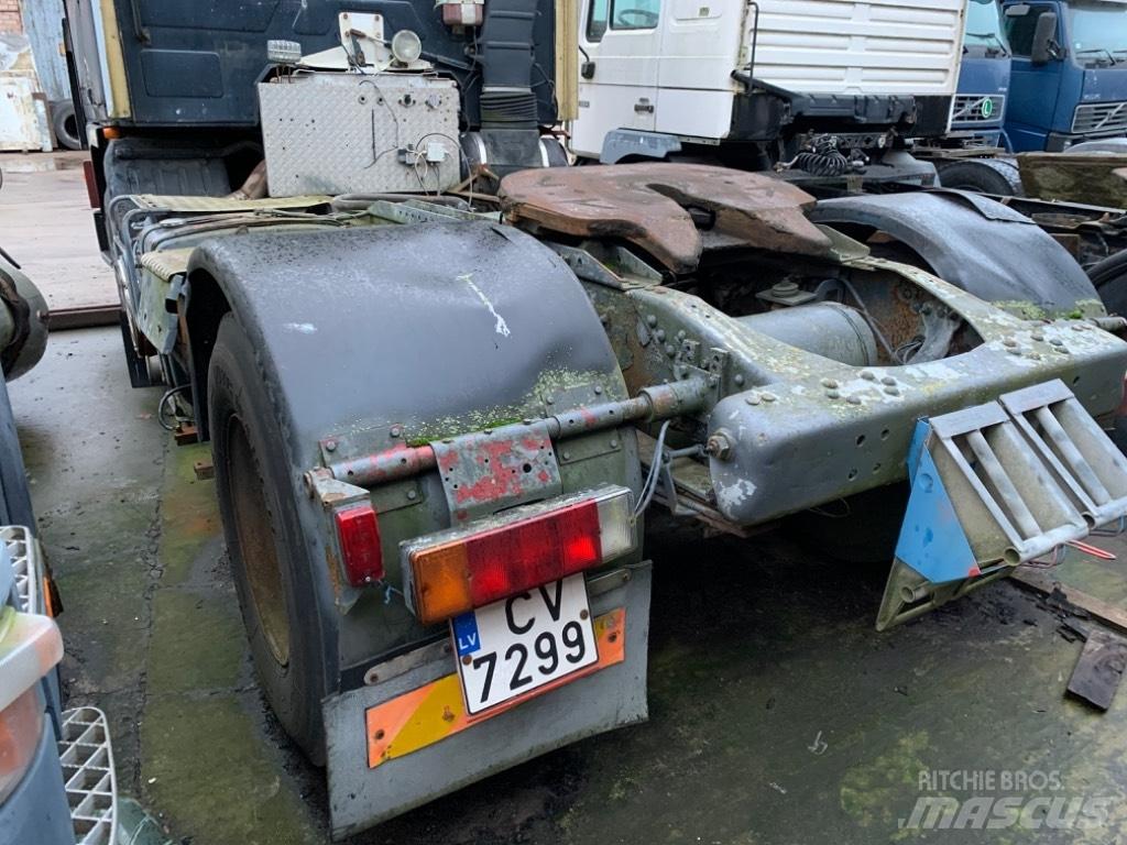 Volvo F 16 Τράκτορες