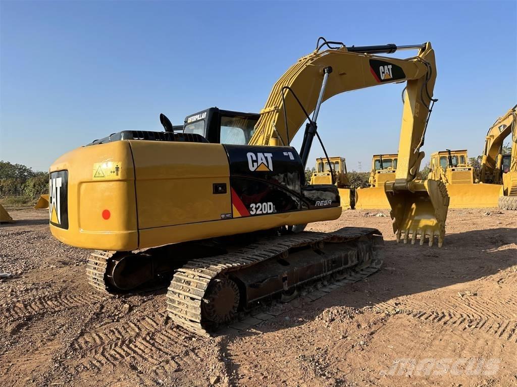 CAT 320D Εκσκαφείς με ερπύστριες