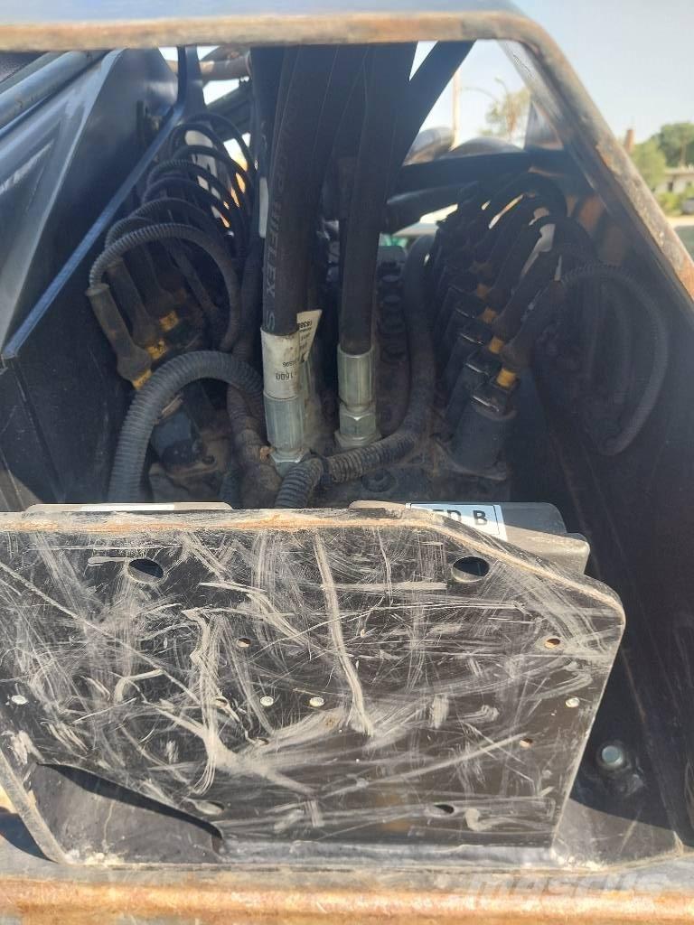 Valtra T 234 Τρακτέρ δασοπονίας