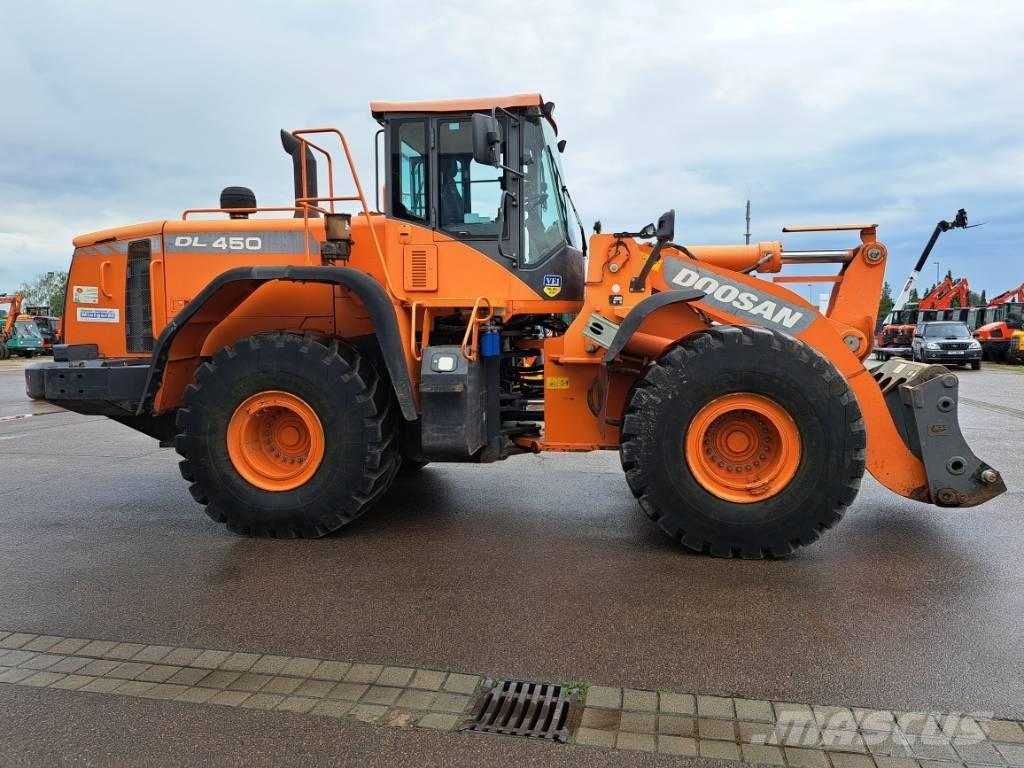 Doosan DL 450-3 Φορτωτές με λάστιχα (Τροχοφόροι)