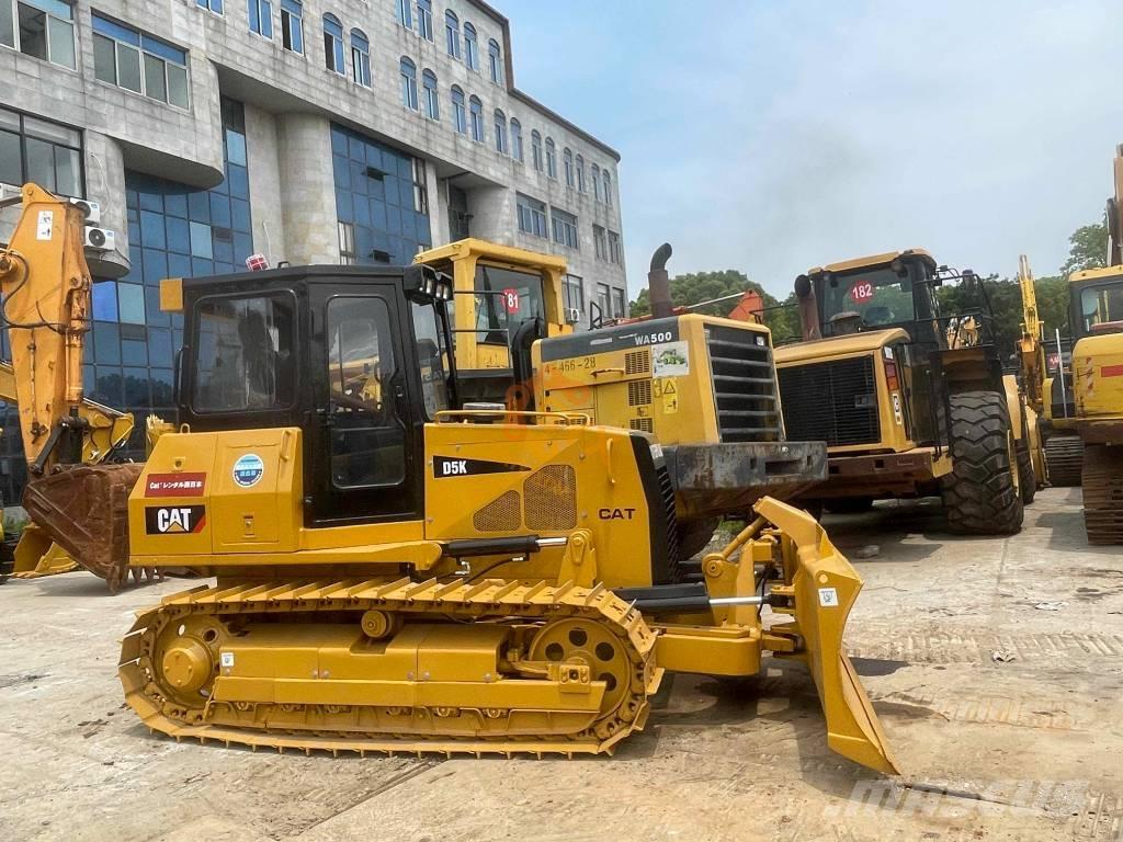 CAT D 5 K Μπουλντόζες με ερπύστριες