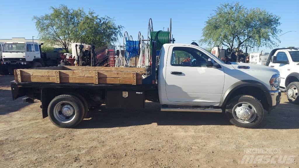 RAM 5500 Φορτηγά Kαρότσα με ανοιγόμενα πλαϊνά