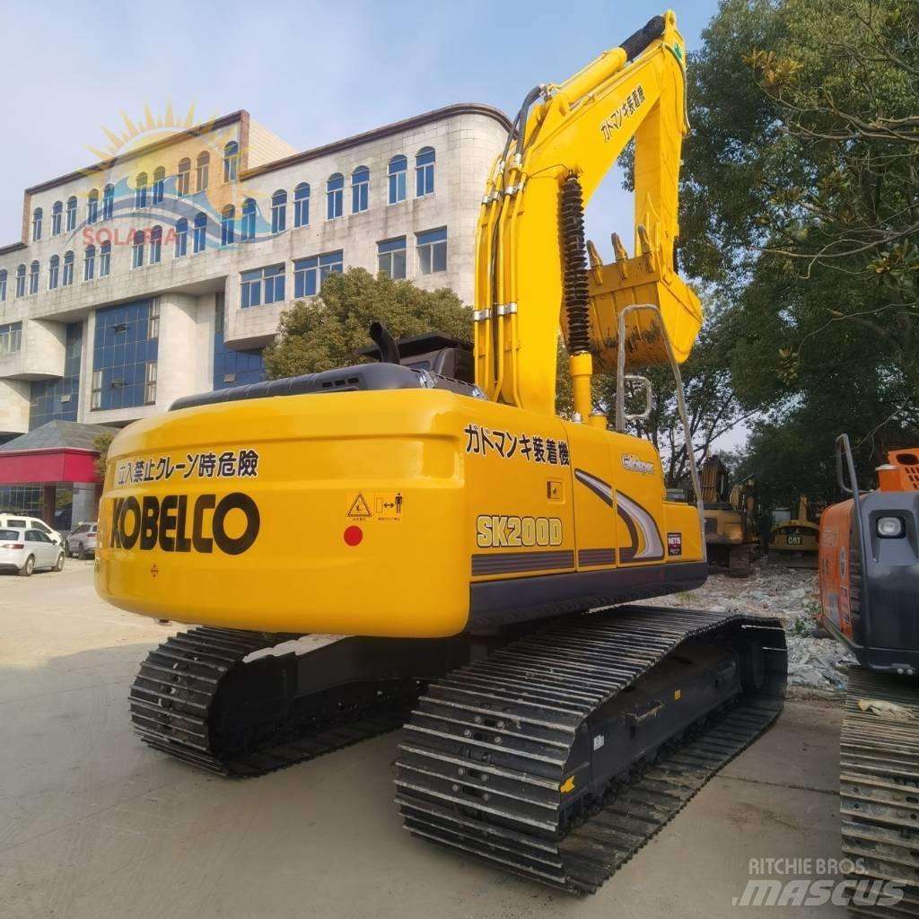 Kobelco SK 200 Εκσκαφείς με ερπύστριες