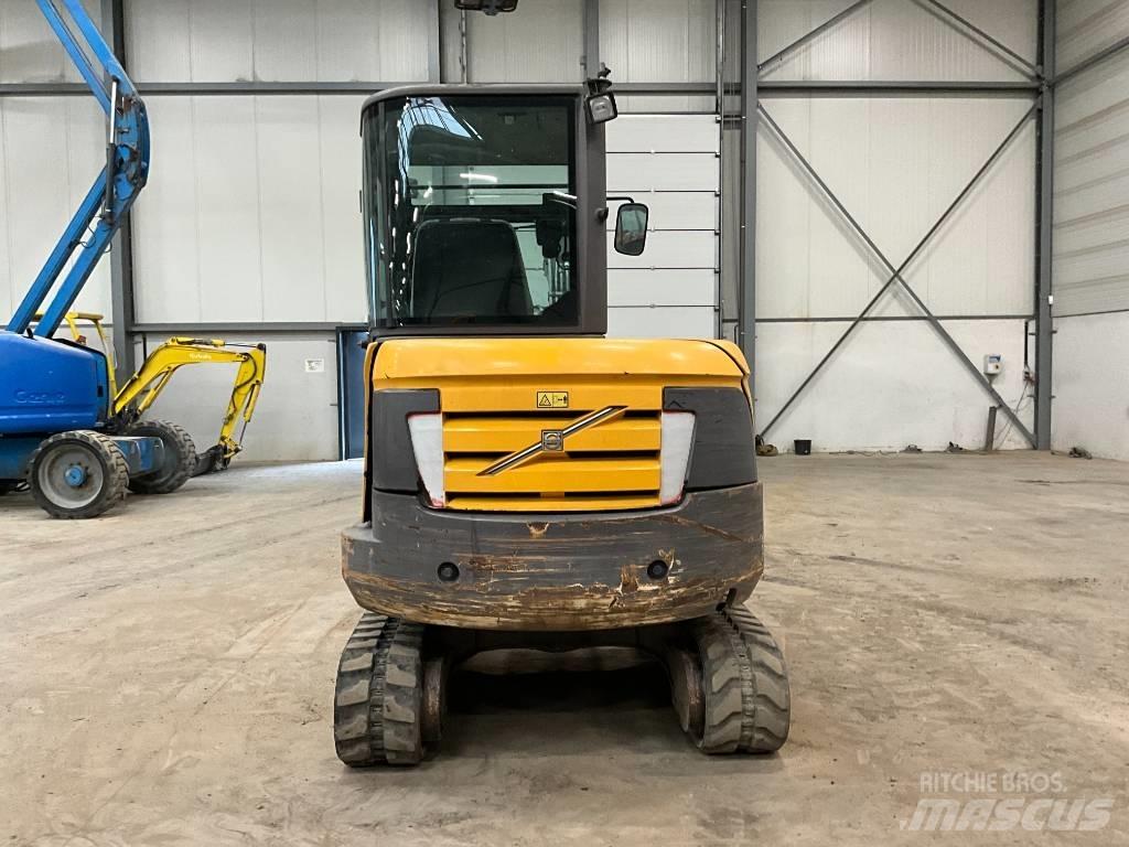 Volvo EC 35 C Εκσκαφάκι (διαβολάκι) < 7t