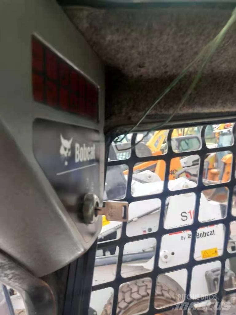 Bobcat S 300 Φορτωτάκια