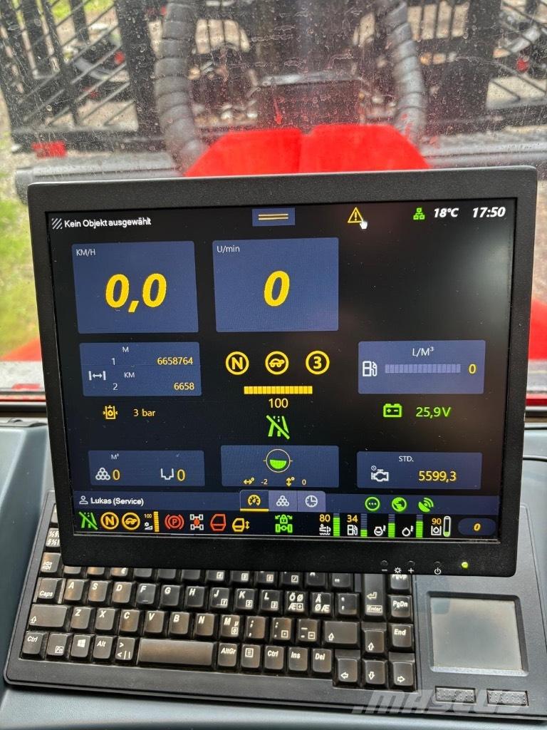 Komatsu 875 Μεταφορείς ξυλείας