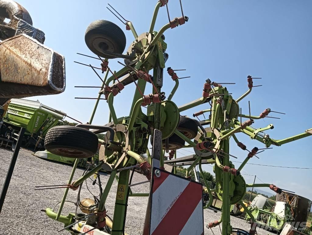 CLAAS Volto 900 T Τσουγκράνες και χορτοξηραντικές μηχανές