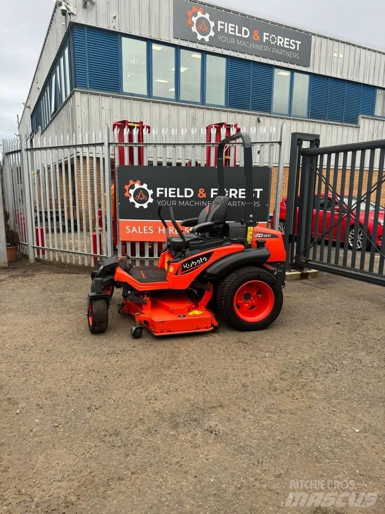 Kubota ZD 1211 Χορτοκοπτικά με καθιστό χειριστή