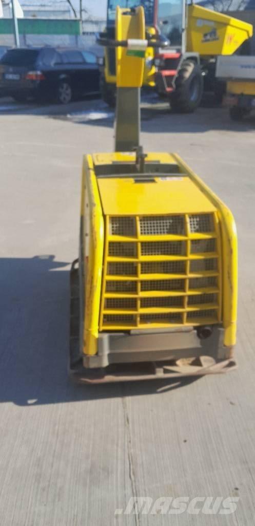 Wacker Neuson DPU 80 Επίπεδοι κόπανοι