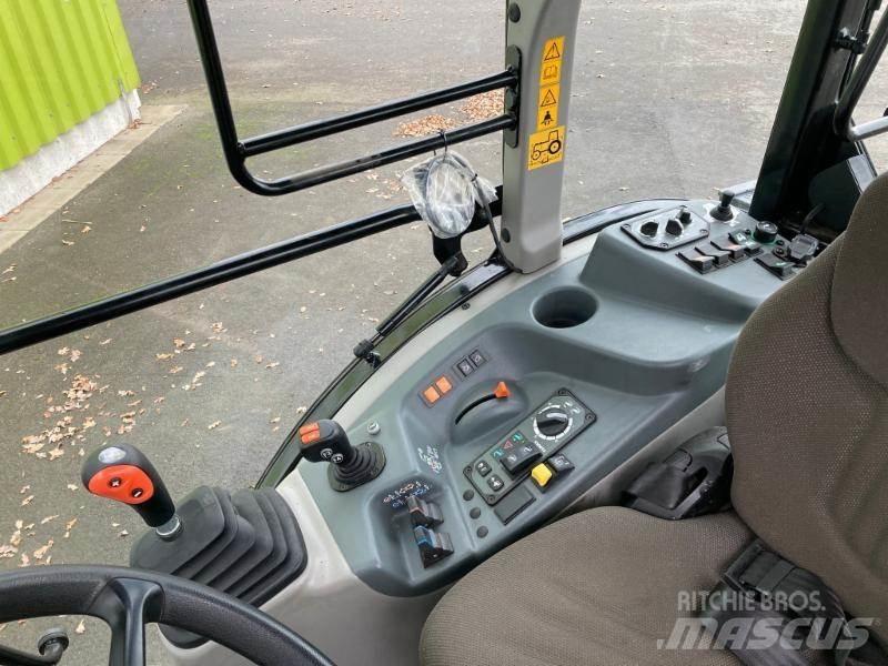 CLAAS NEXOS 240 M Τρακτέρ