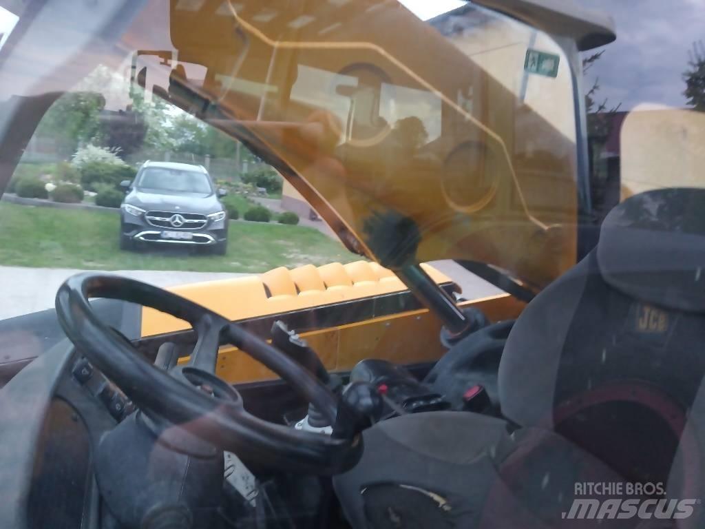 JCB 536 70 536 70 Τηλεσκοπικοί τροχοφόροι φορτωτές