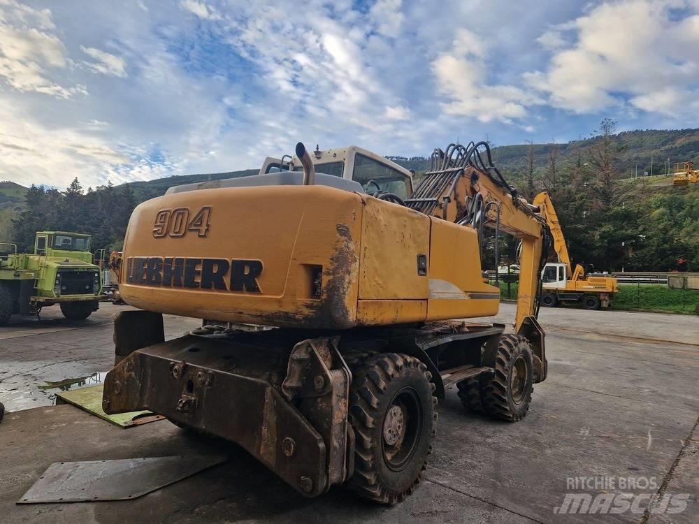 Liebherr A904C Εκσκαφείς με τροχούς - λάστιχα