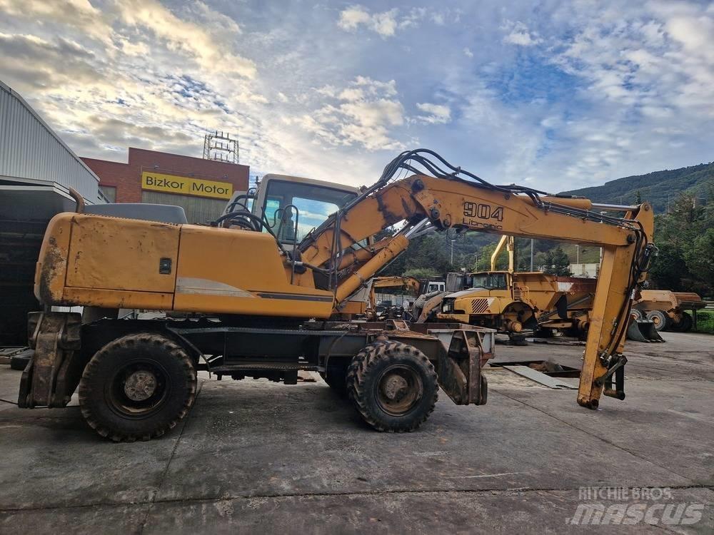Liebherr A904C Εκσκαφείς με τροχούς - λάστιχα