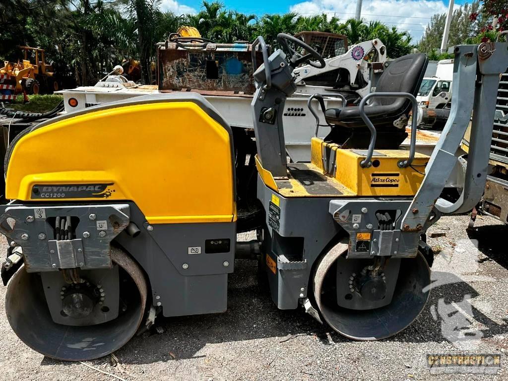 Dynapac CC 1200 Οδοστρωτήρες διπλού κυλίνδρου