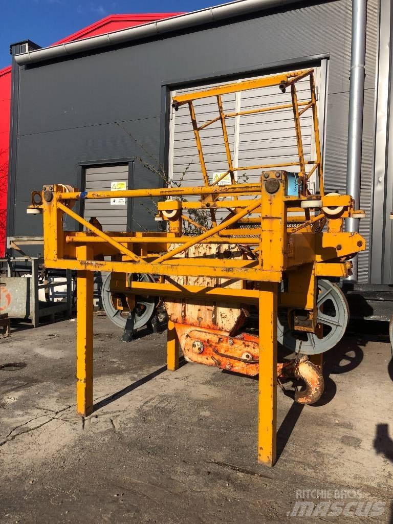 Liebherr 112EC-H Πυργογερανοί