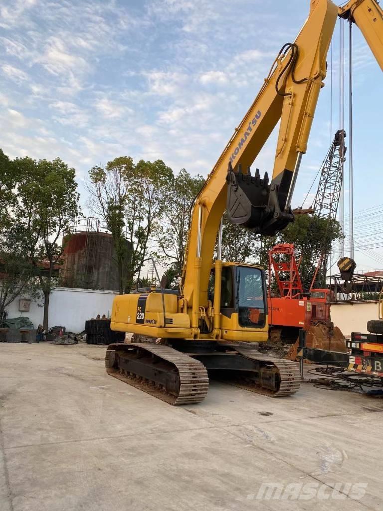 Komatsu PC 220 Εκσκαφείς με ερπύστριες