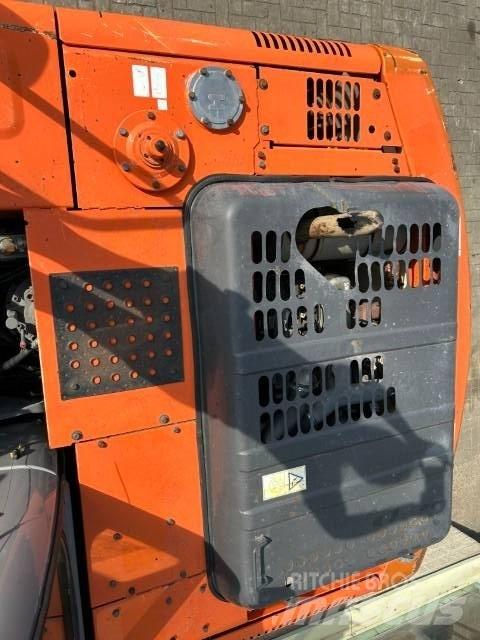 Hitachi ZX 160 W Εκσκαφείς με τροχούς - λάστιχα