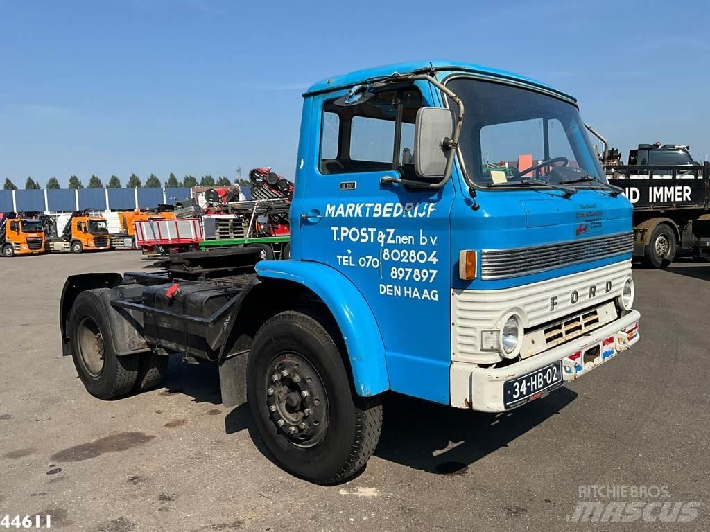 Ford DA 2817 Τράκτορες