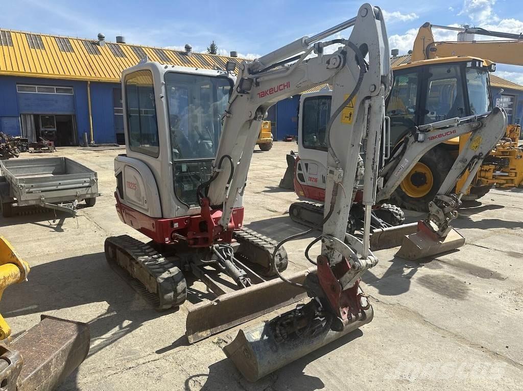 Takeuchi TB225 Εκσκαφάκι (διαβολάκι) < 7t