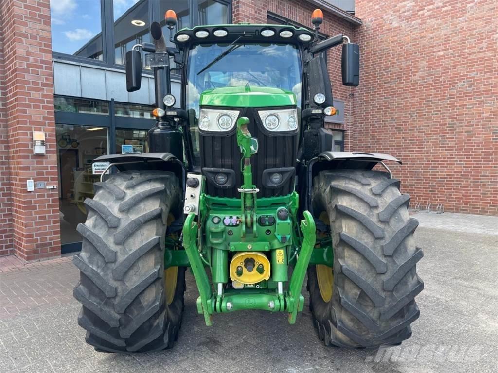 John Deere 6230R Τρακτέρ