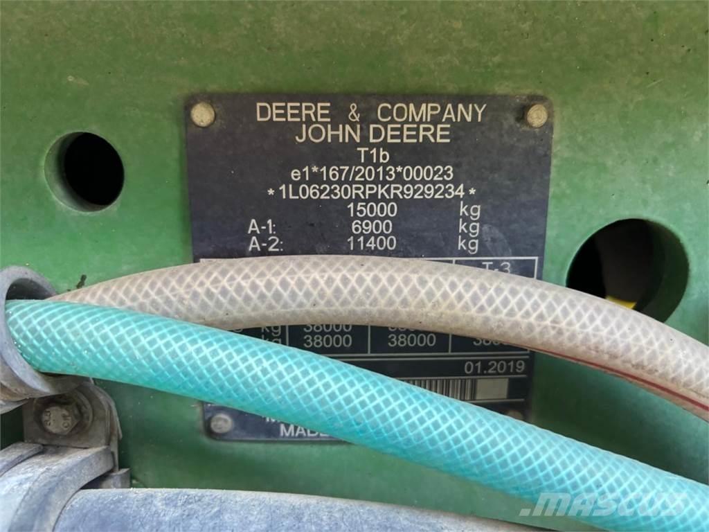 John Deere 6230R Τρακτέρ
