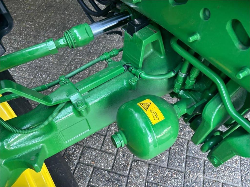 John Deere 6M185 Τρακτέρ