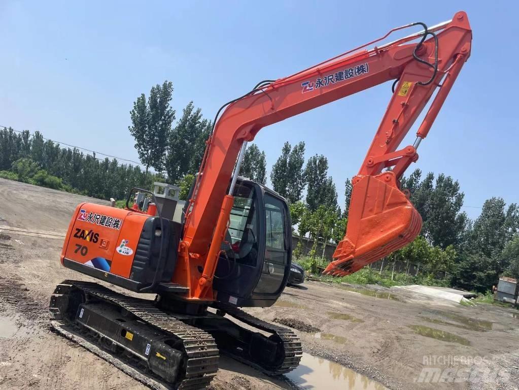 Hitachi ZX70 Εκσκαφείς με ερπύστριες