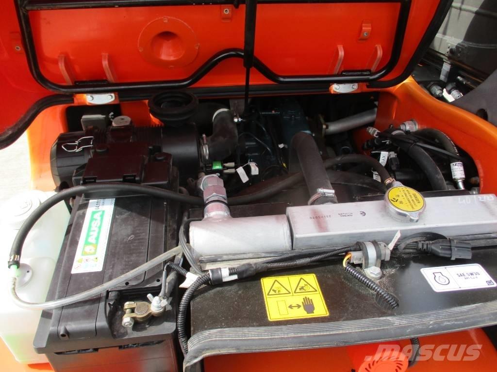 Ausa T144 H X4 (909) Τηλεσκοπικοί ανυψωτές