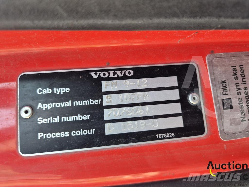 Volvo FM9 Φορτηγά Ανατροπή