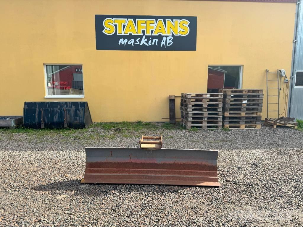  Redskap Planerskrapa Λοιπά προσαρτούμενα εξαρτήματα και κατασκευαστικά στοιχεία