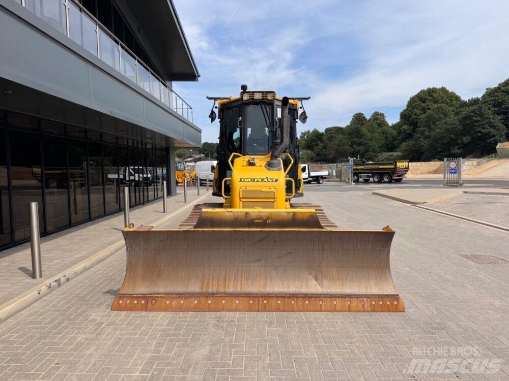 Komatsu D37PXi-24 Μπουλντόζες με ερπύστριες