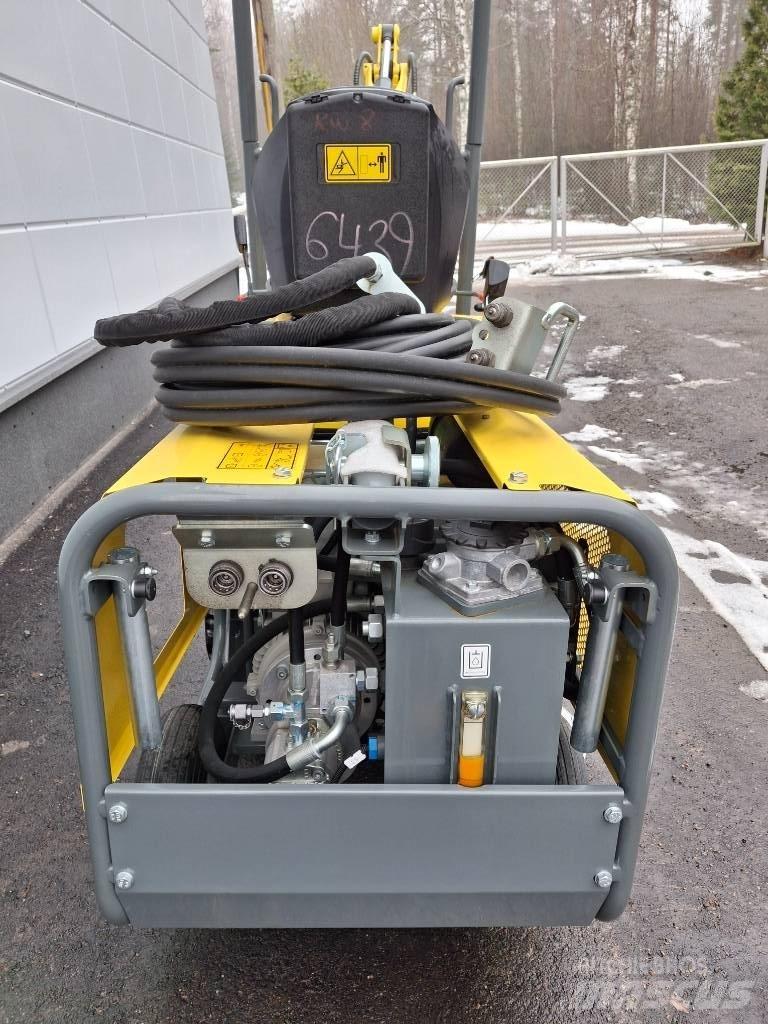 Wacker Neuson 803 Εκσκαφάκι (διαβολάκι) < 7t