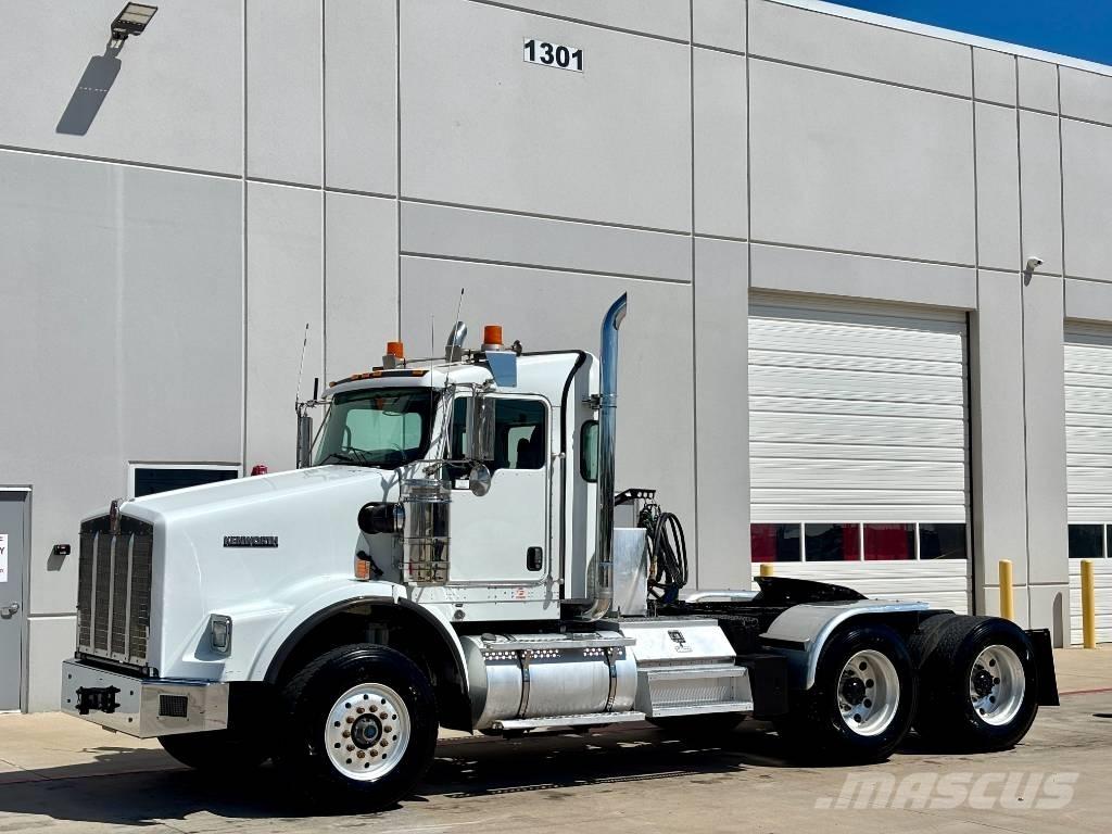 Kenworth T 800 Τράκτορες
