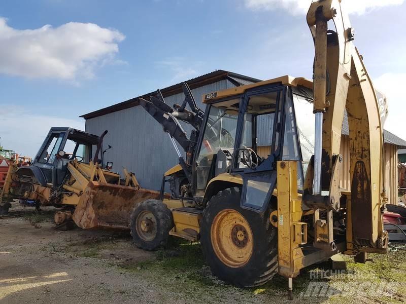 CAT 438C Μπούμες και κουτάλες