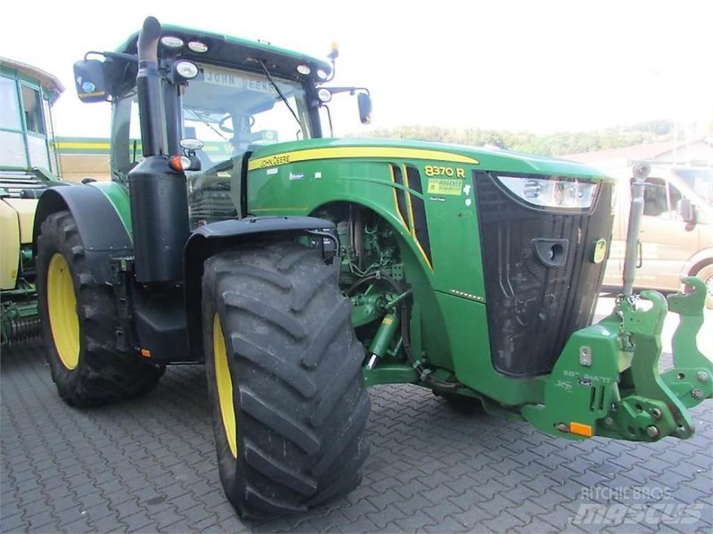 John Deere 8370R Τρακτέρ