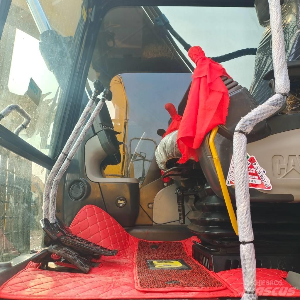 CAT 320D Εκσκαφείς με ερπύστριες