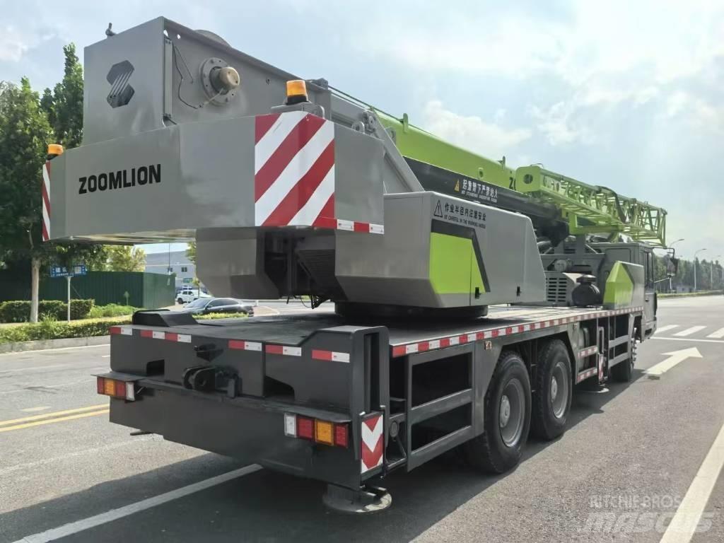 Zoomlion ZCT 251 V Αναβατόρια και ανυψωτήρες υλικών