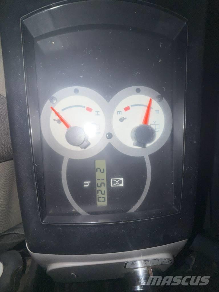 Komatsu PC 27 Εκσκαφάκι (διαβολάκι) < 7t