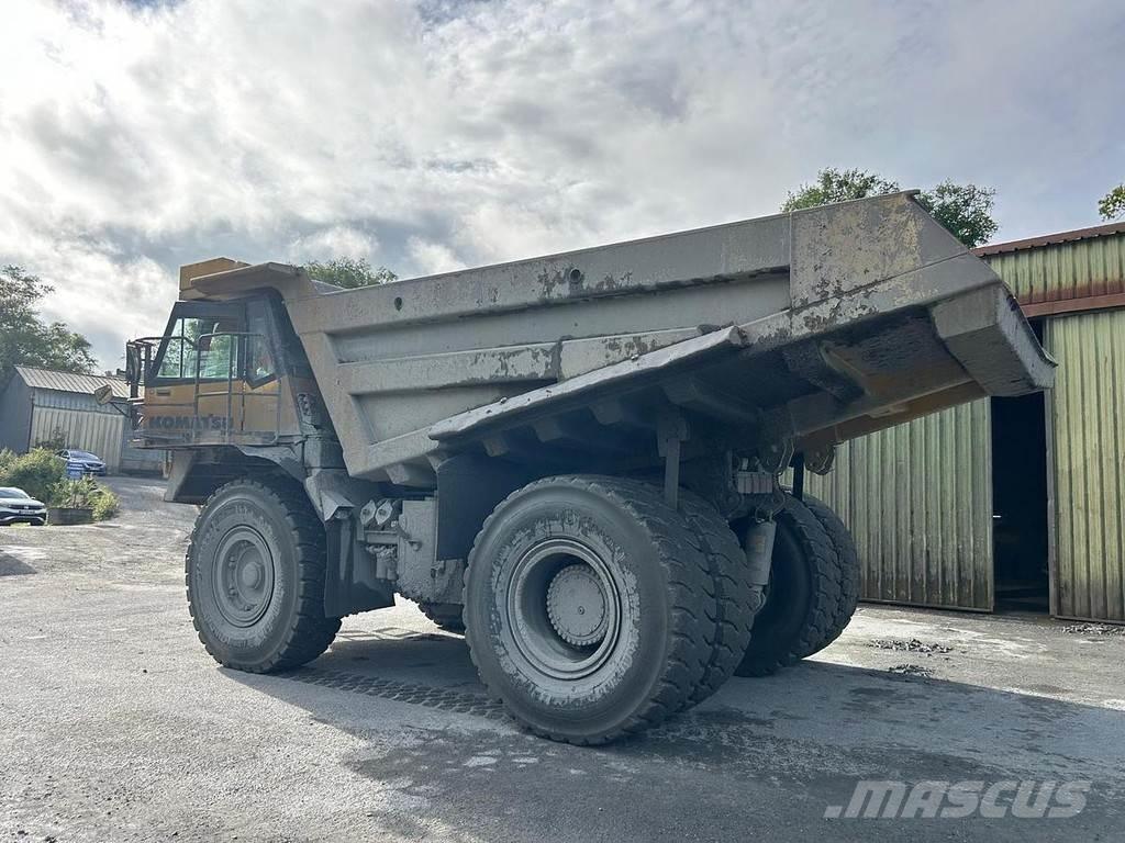 Komatsu HD605-7 Dumpers εργοταξίου