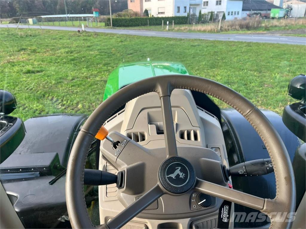 John Deere 6R215 Τρακτέρ