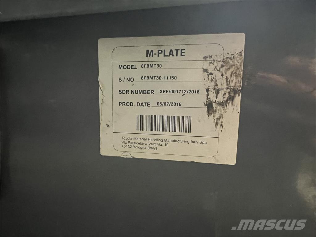 Toyota 8FBMT30 Ηλεκτρικά περονοφόρα ανυψωτικά κλαρκ