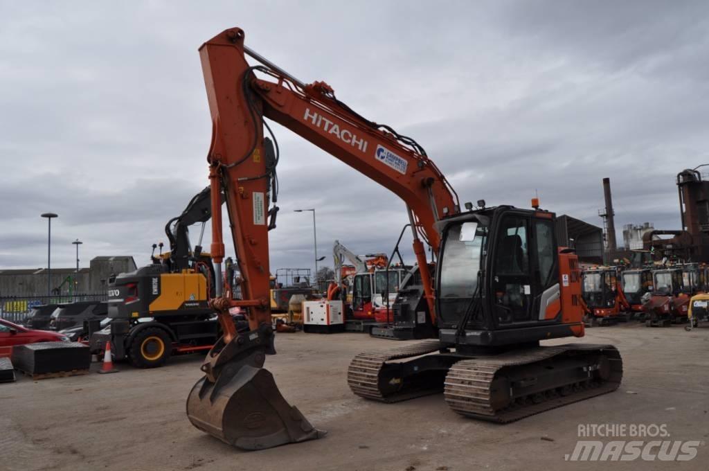 Hitachi ZX 135 US-7 Εκσκαφείς με ερπύστριες