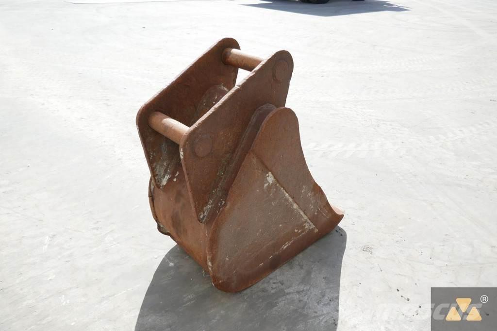 CAT 320 Bucket Κουβάδες